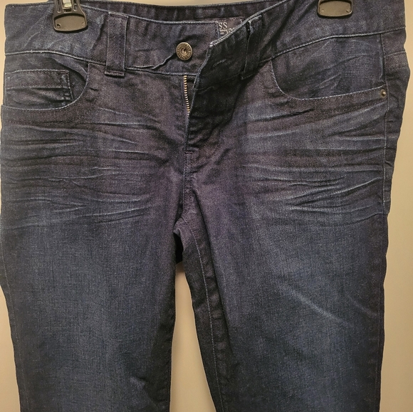 Y2KnGuess jeans - Picture 4 of 9